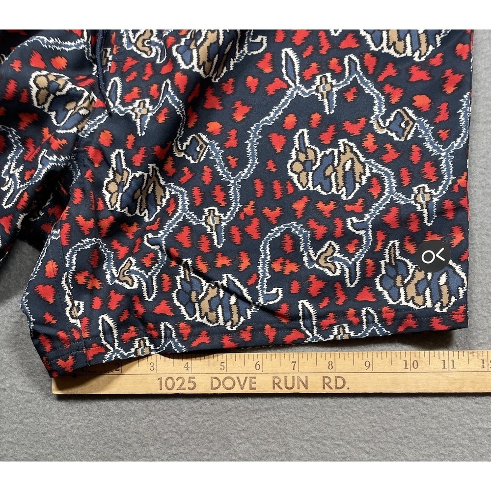 Outerknown Shorts Mens Size M Nomadic Printed Volley Hybrid 100% Polyester NWT - Picture 8 of 11